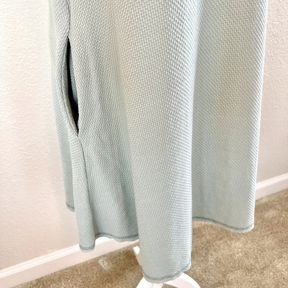Flawless Green Fit & Flare Shirt Sun Dress Size Small Thin Knit Light Open Back - Picture 4 of 15